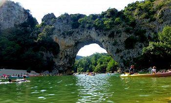Mont Bouquet Lodge-residence Hoteliere Brouzet-les-Ales